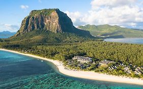 St Regis Mauritius Resort